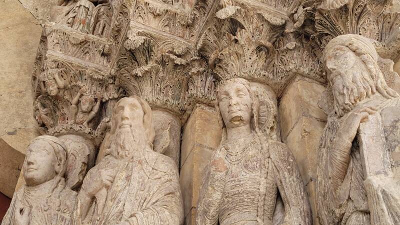 Le portail de la cathédrale d'Angers