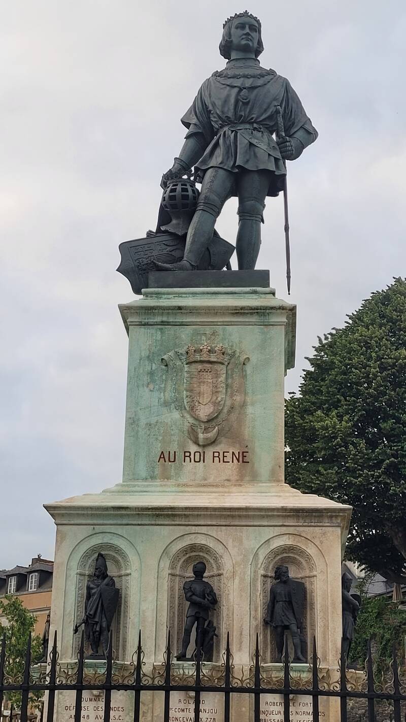 Le château d'Angers