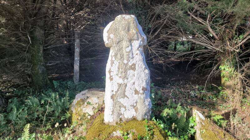 Le menhir de Ker Doucet à l'Ile d'Yeu