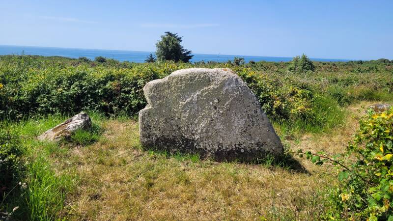Le menhir des Soux