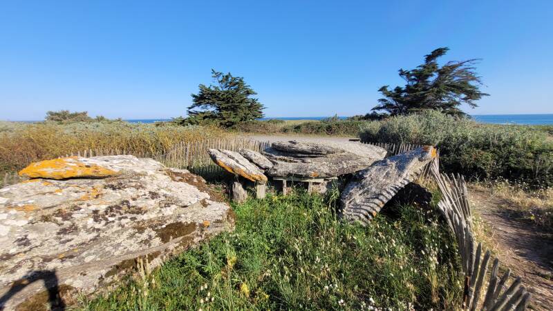 Dolmen La Gournaise ou des Petits Fradets