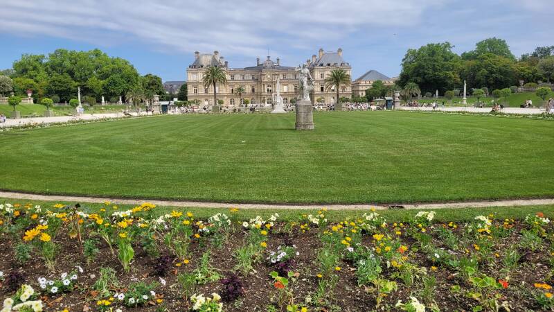 La fontaine Médicis au jardin du Luxembourg