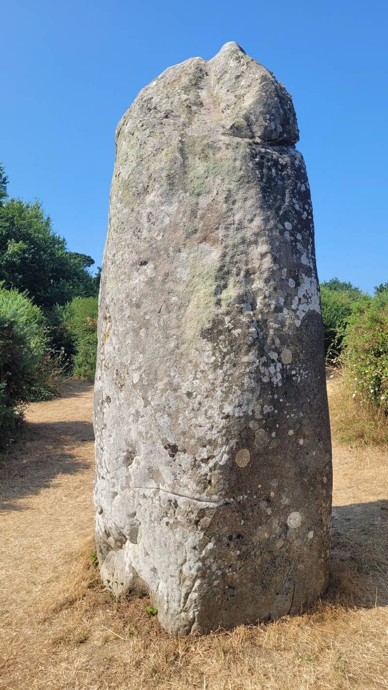 Le menhir de Kermaillard