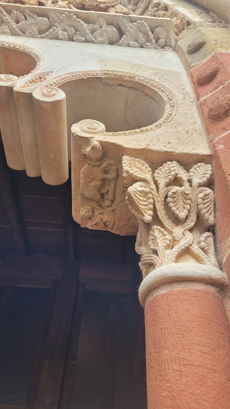 Église Saint-Pierre de Collonges-la-Rouge