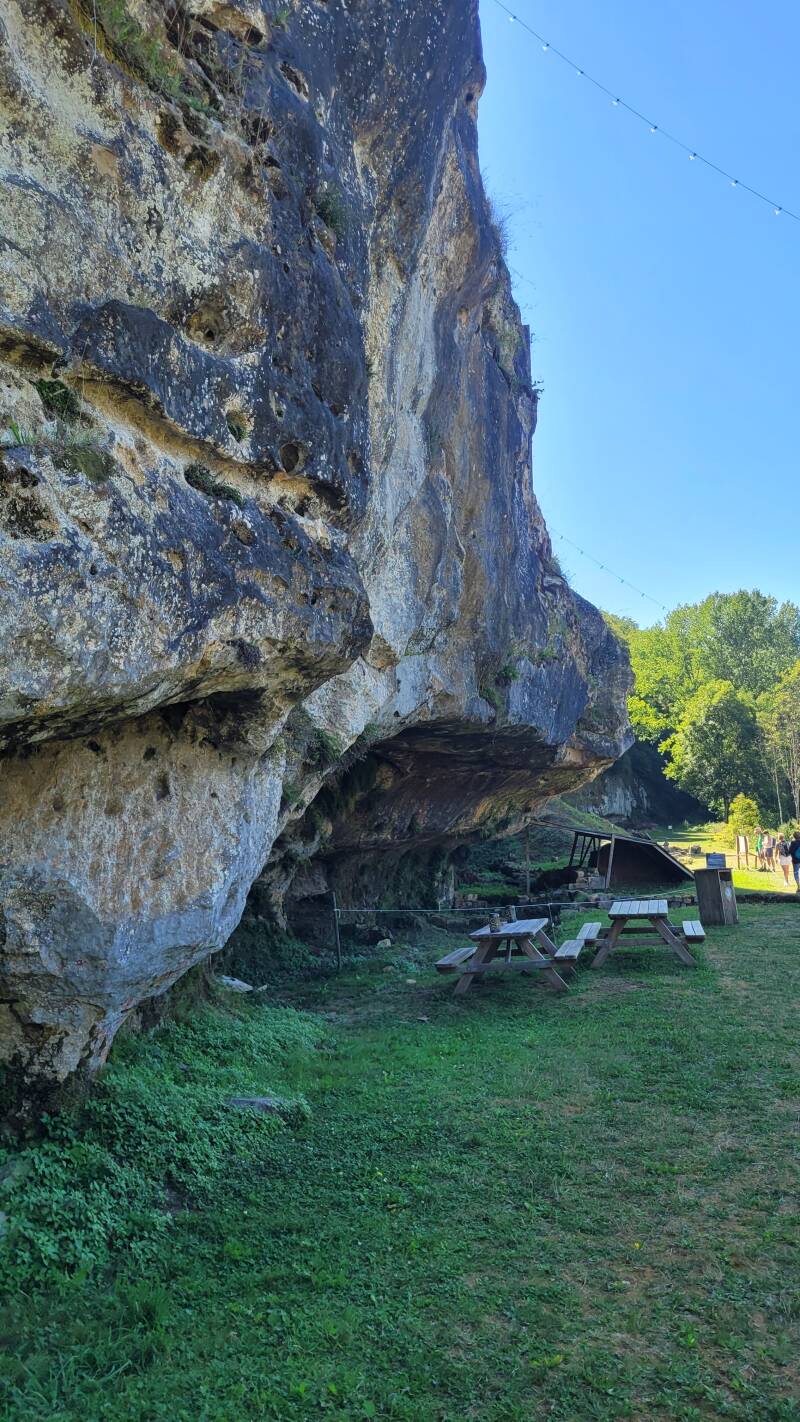Le château de Commarque