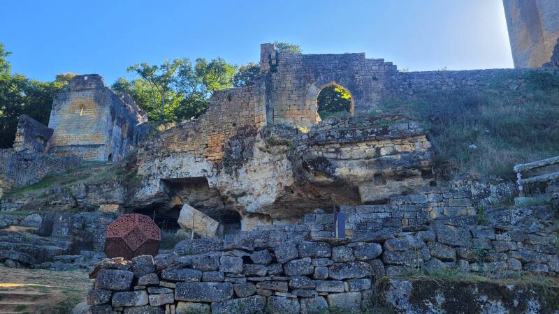 Le château de Commarque