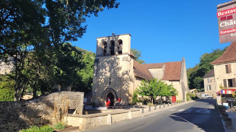 L'église Saint-Jean-Baptiste de Campagne