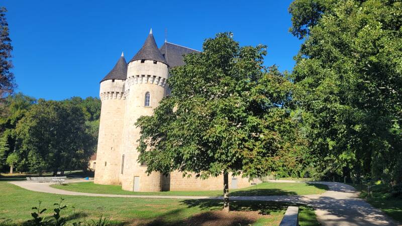 Château et domaine départemental de Campagne