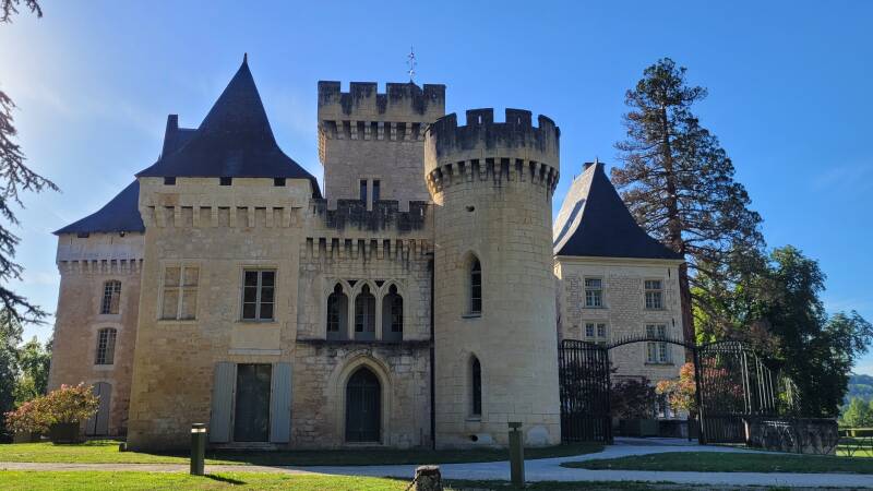 Château et domaine départemental de Campagne