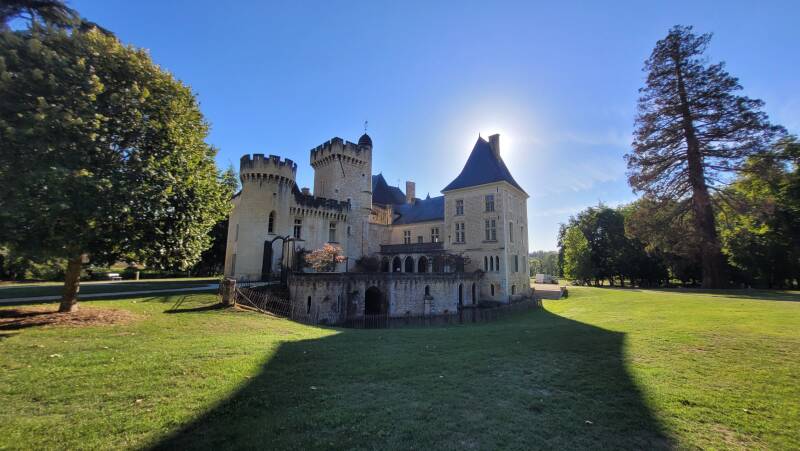 Château et domaine départemental de Campagne