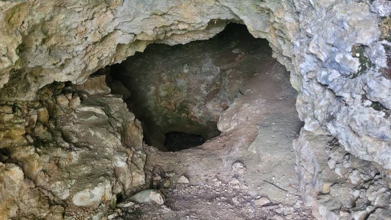 Les grottes de la Garenne