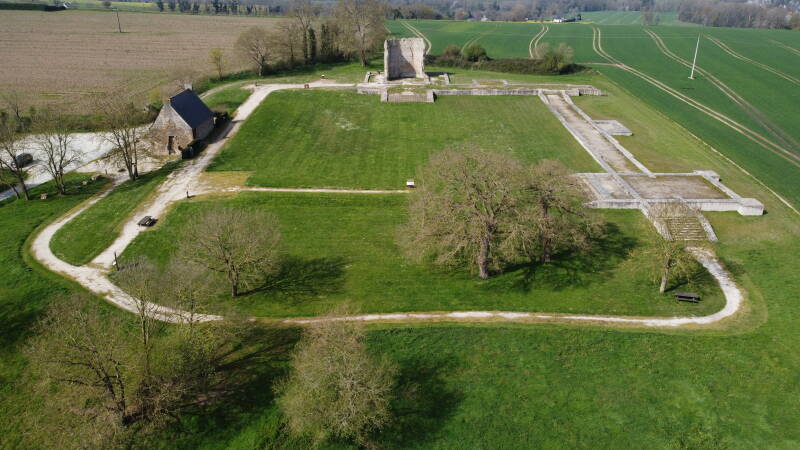 Le temple de Mars à Corseul