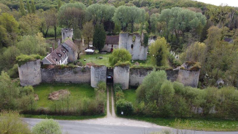 Le château de Mez-le-Maréchal