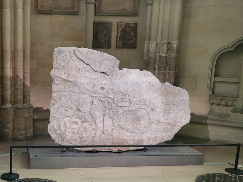 La dalle de Saint-Bélec