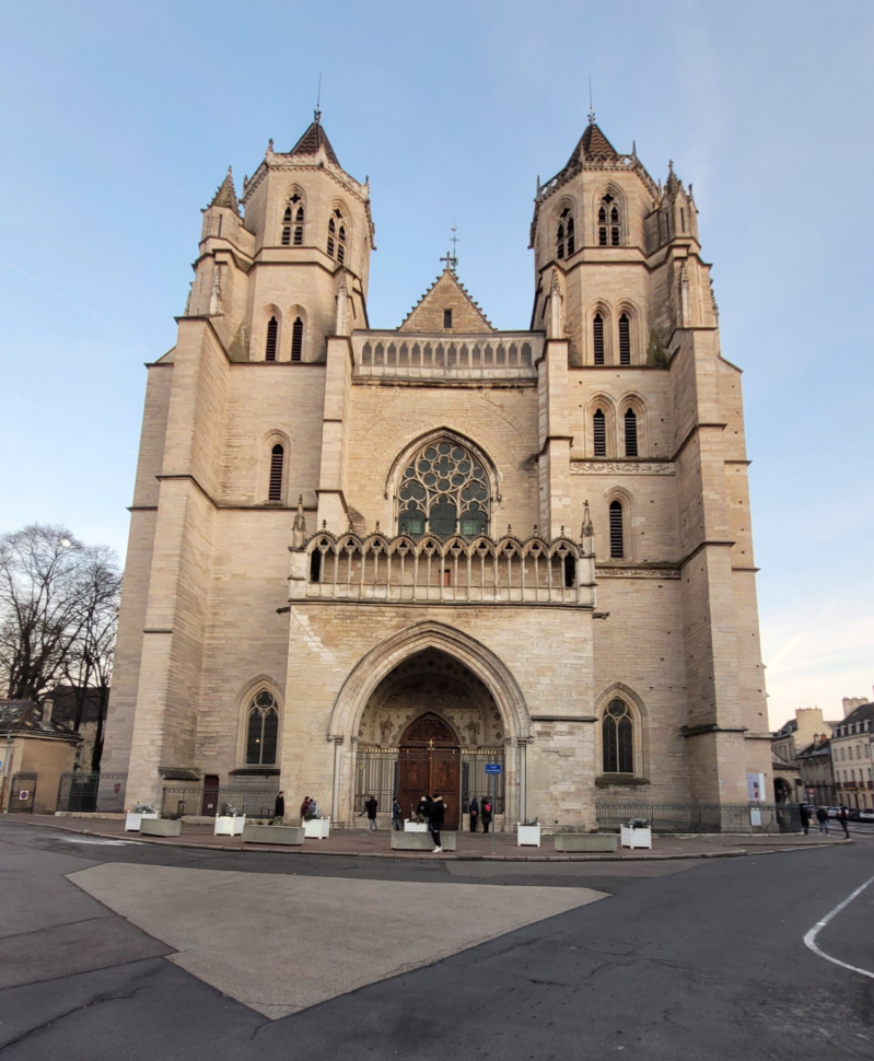 La cathédrale Saint-Bénigne de Dijon