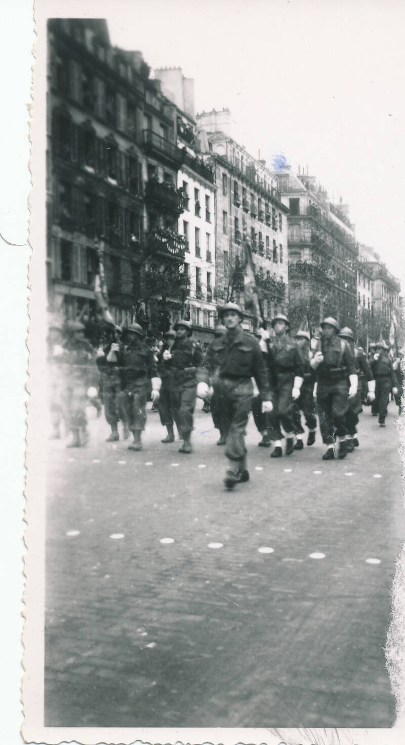 2 avril 1945