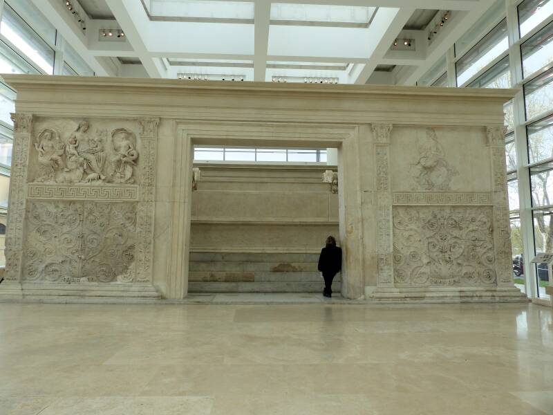 L’Ara Pacis