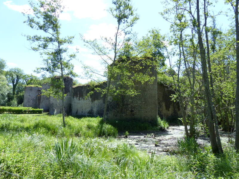 Le château de Mez-le-Maréchal