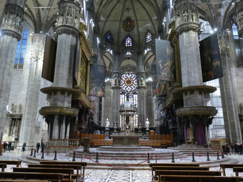 intérieur du Duomo de Milan