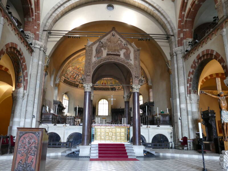 La basilique Saint-Ambroise de Milan