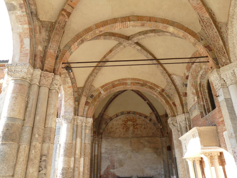 La basilique Saint-Ambroise de Milan