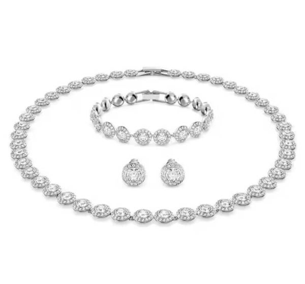 Classy silver set