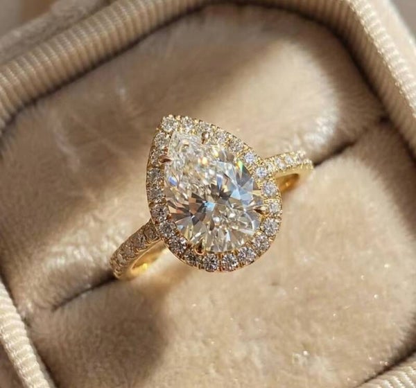 Royal ring gold