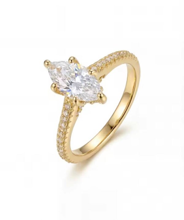 Royalty ring