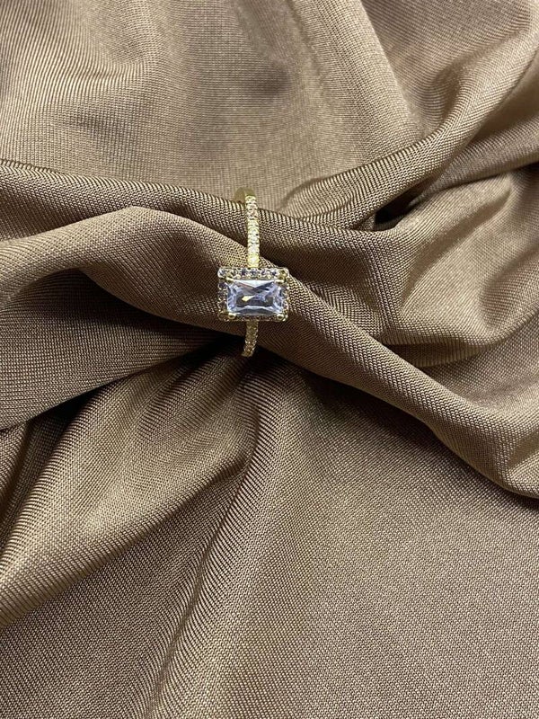Loujain ring gold