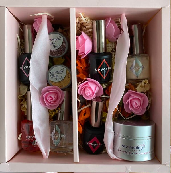 Luxe cadeau voor haar - Nagellakset KIT Beauty Pakket - Nailcare Set - Nagelverzorging - Leuke Originele Cadeau