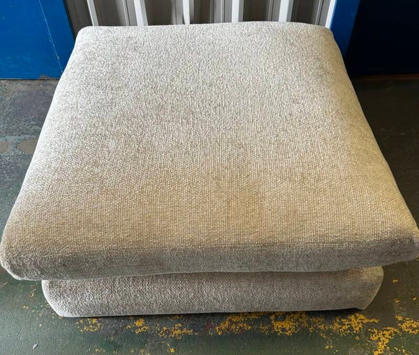 DFS FOOTSTOOL – LIGHT BEIGE