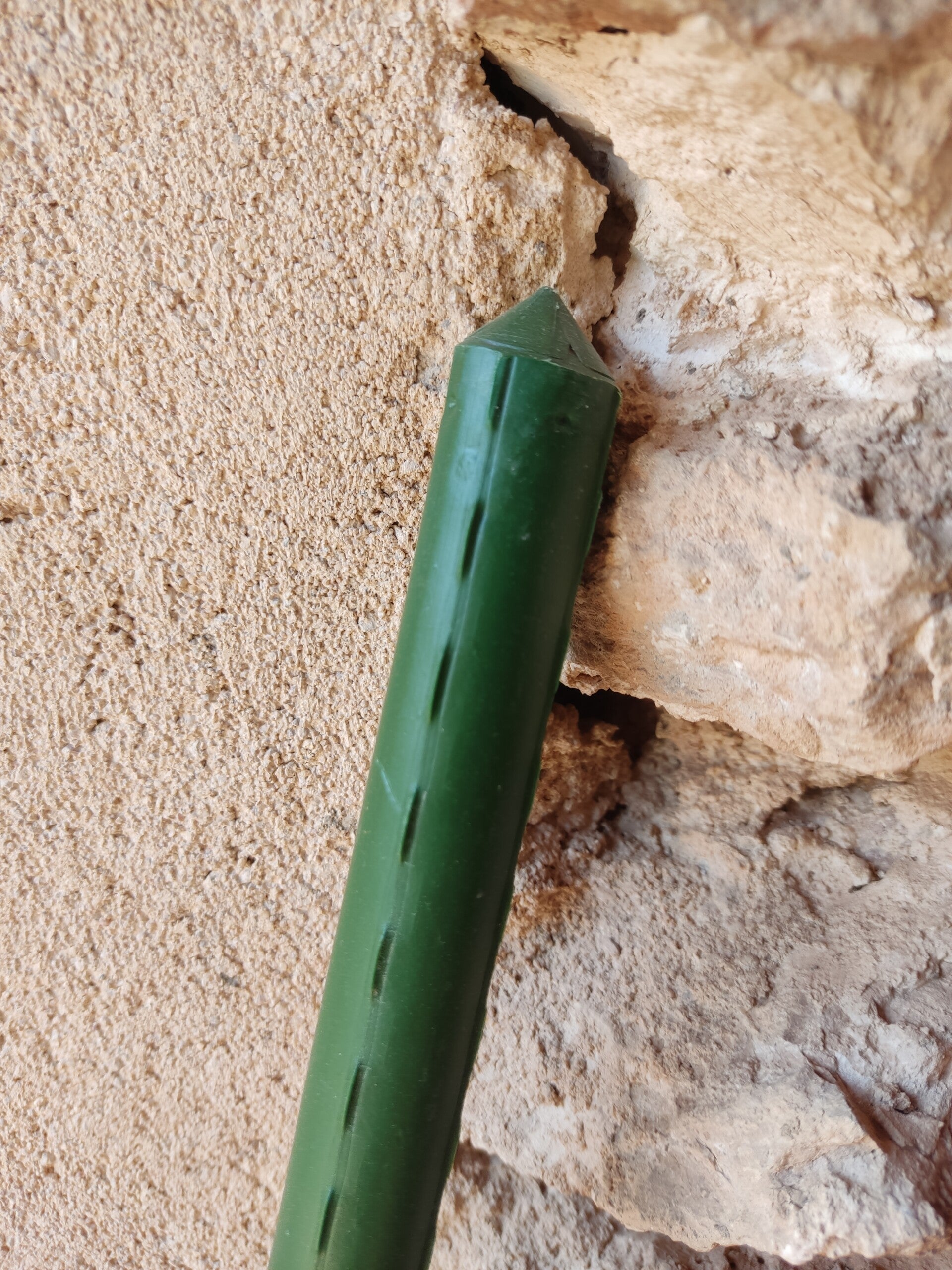 tutor metalico galvanizado y plastificado