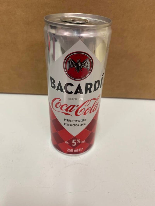 Bacardi Coca-Cola // incl statiegeld