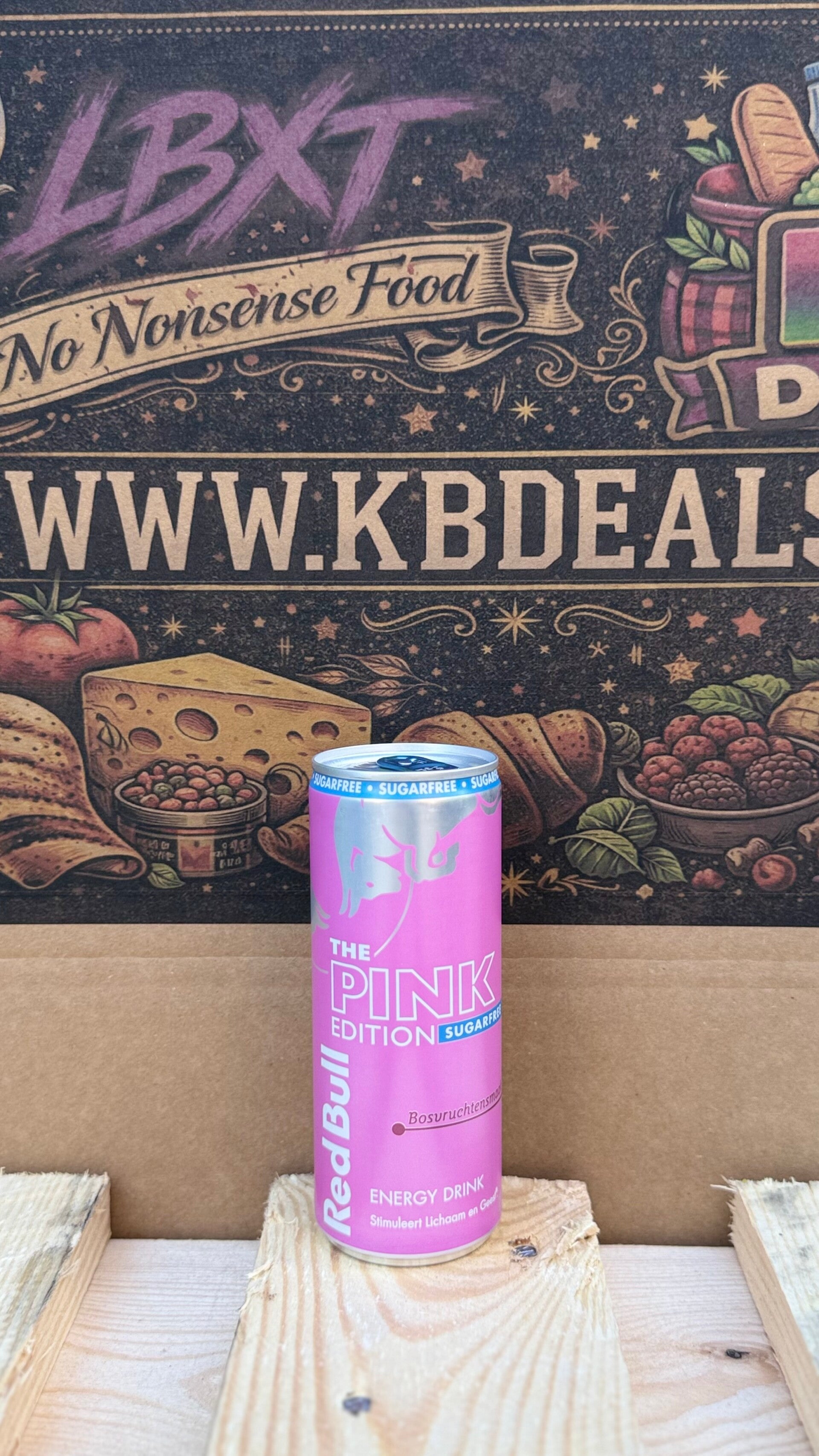 Red Bull: pink bosvruchten 250ml [inclusief statiegeld]