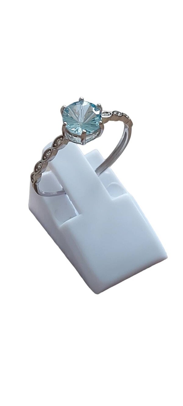 Zilveren ring met Topaas