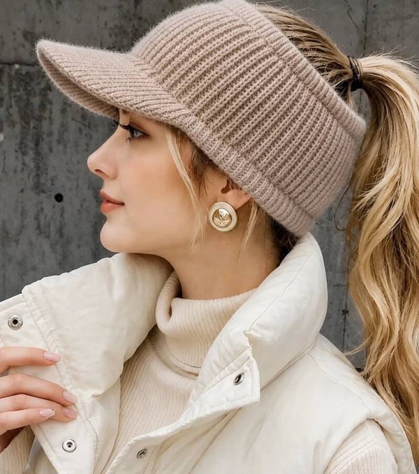 Gebreide beige petje