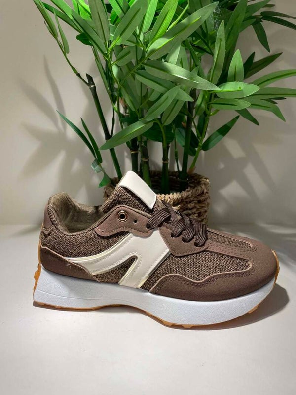 Chocolade Bruine sneakers