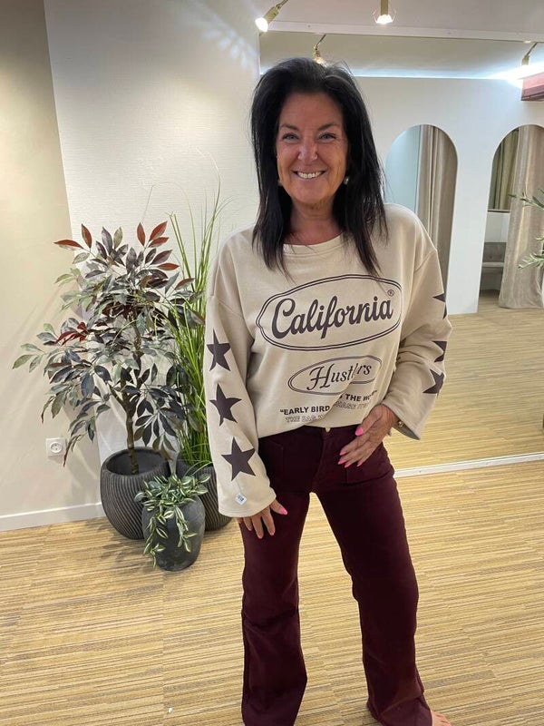 Beige califoria sweater