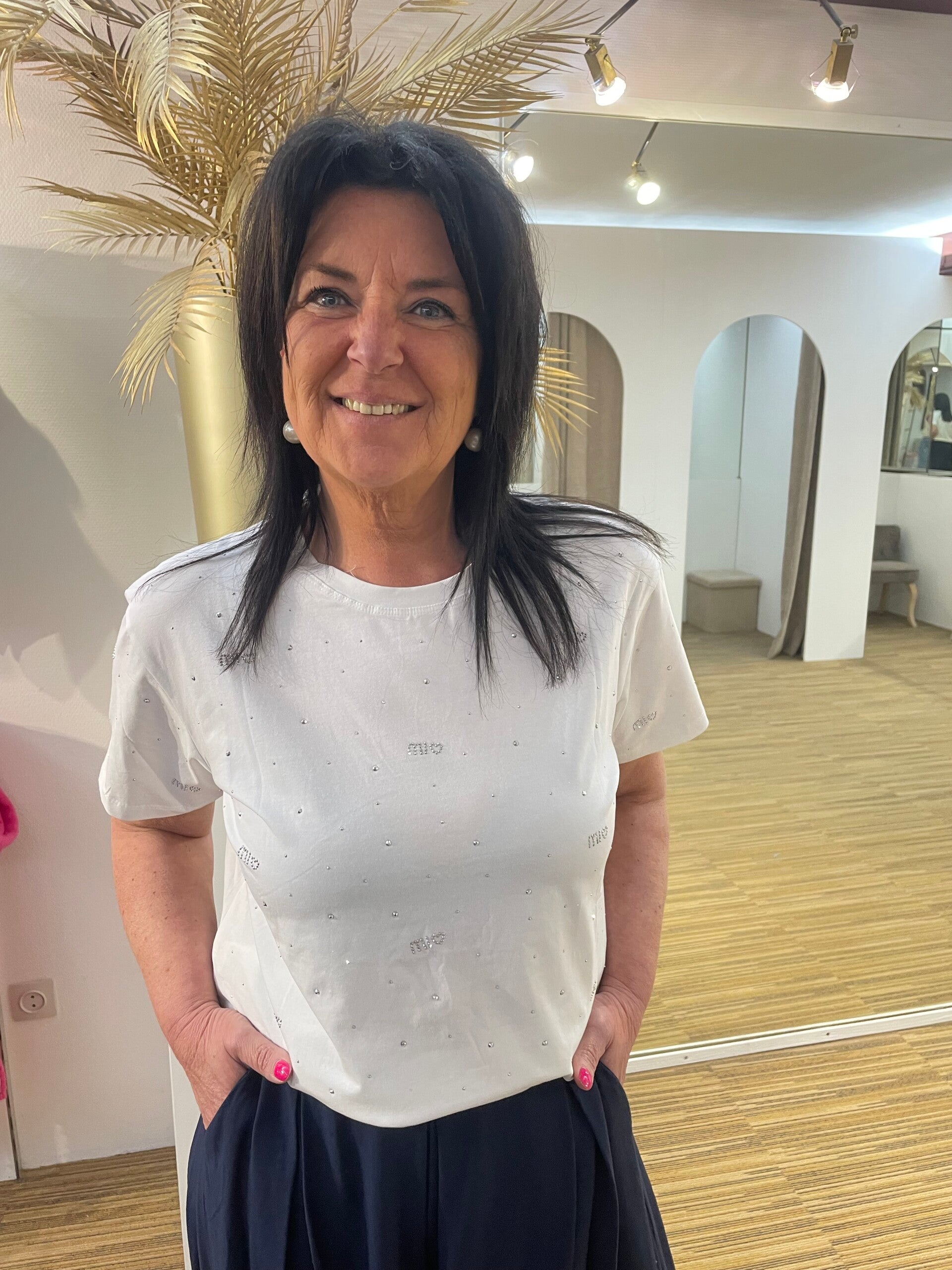 Wit t-shirt met zilver diamant