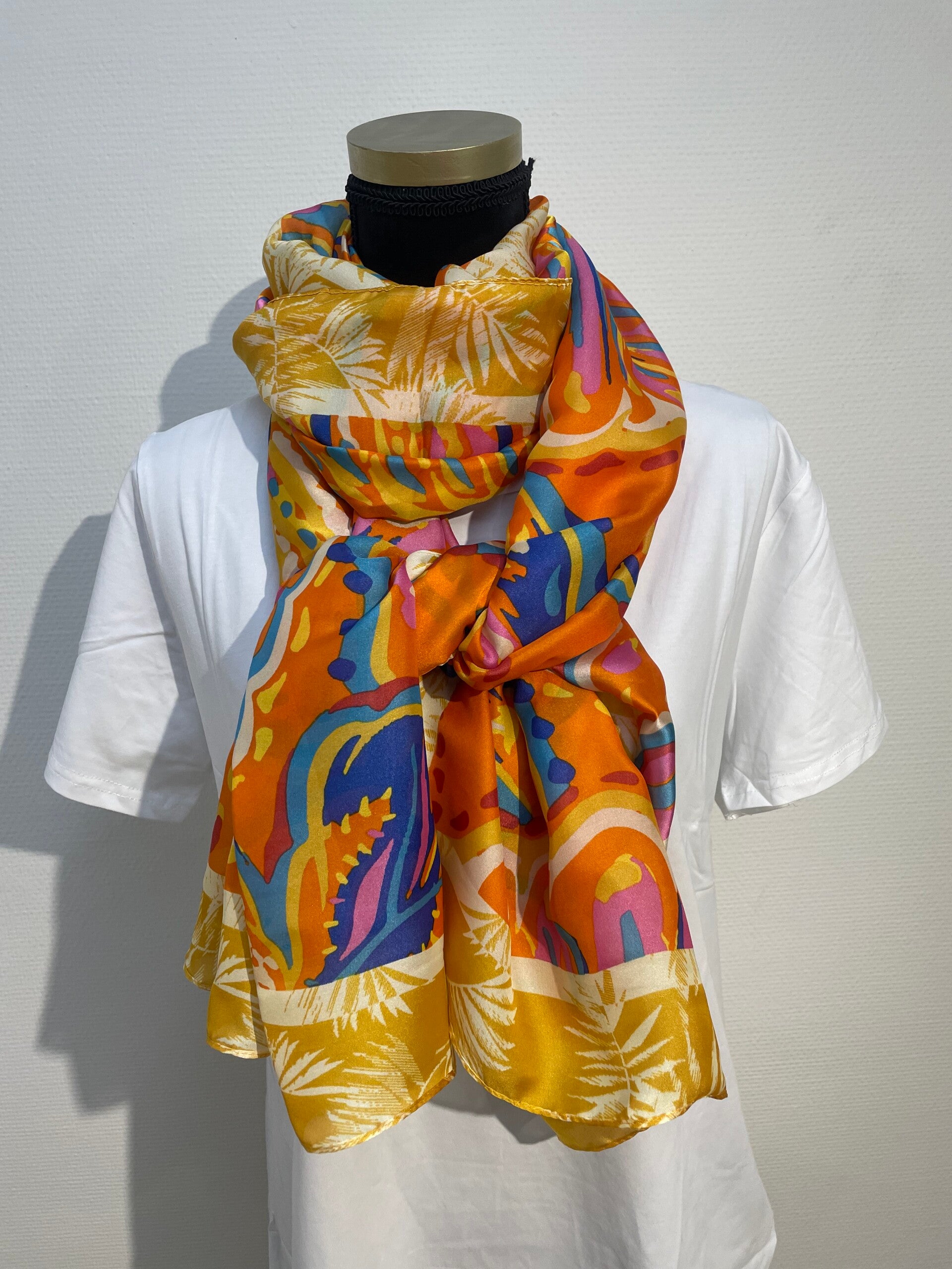 Lange felle kleuren sjaal