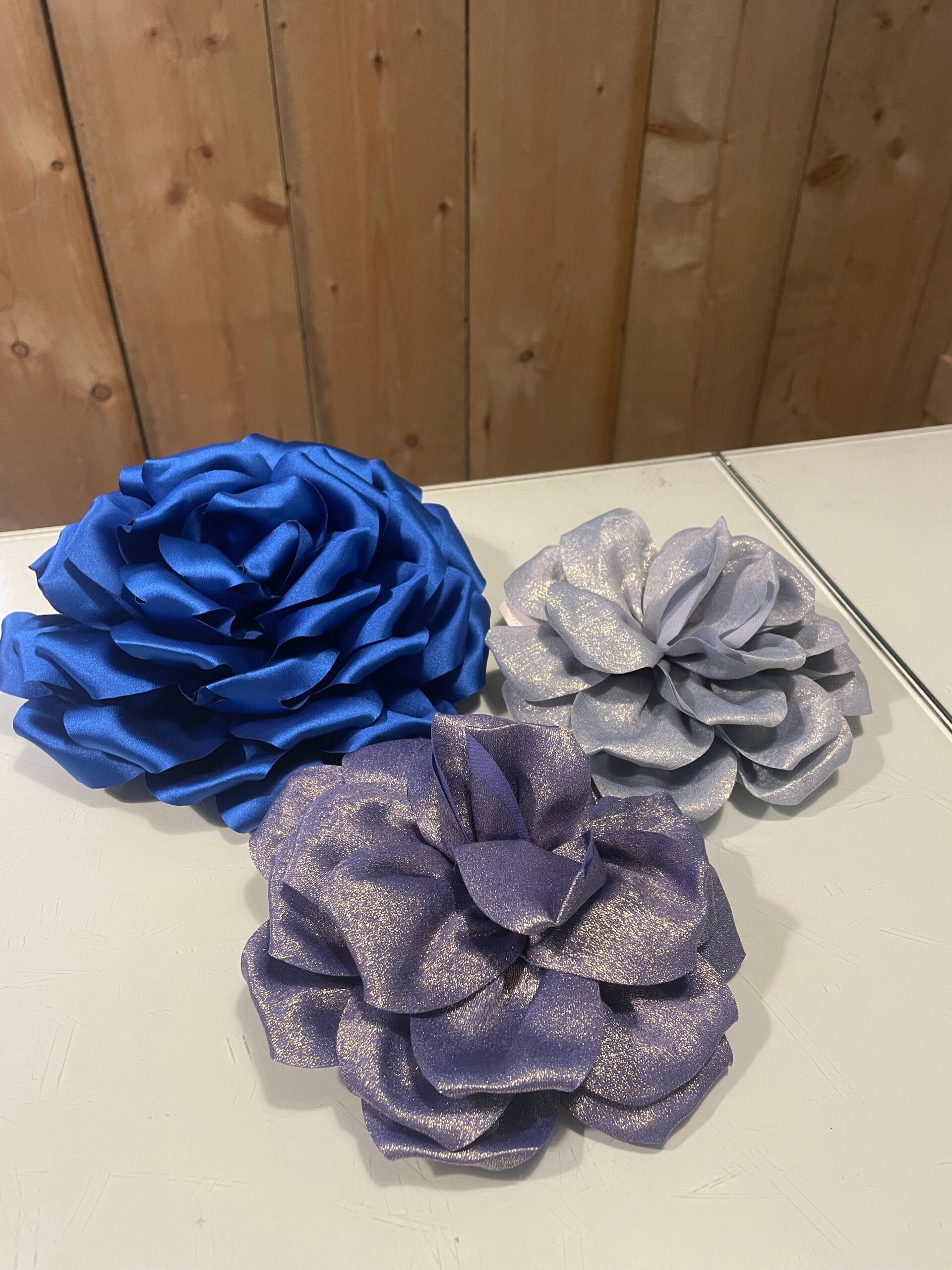 Grote bloemen blauw