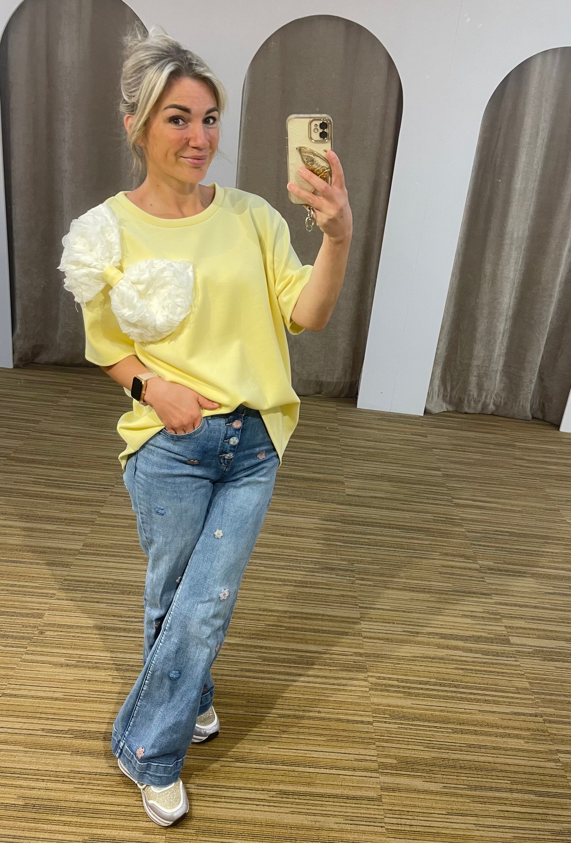 Tshirt met witte strik