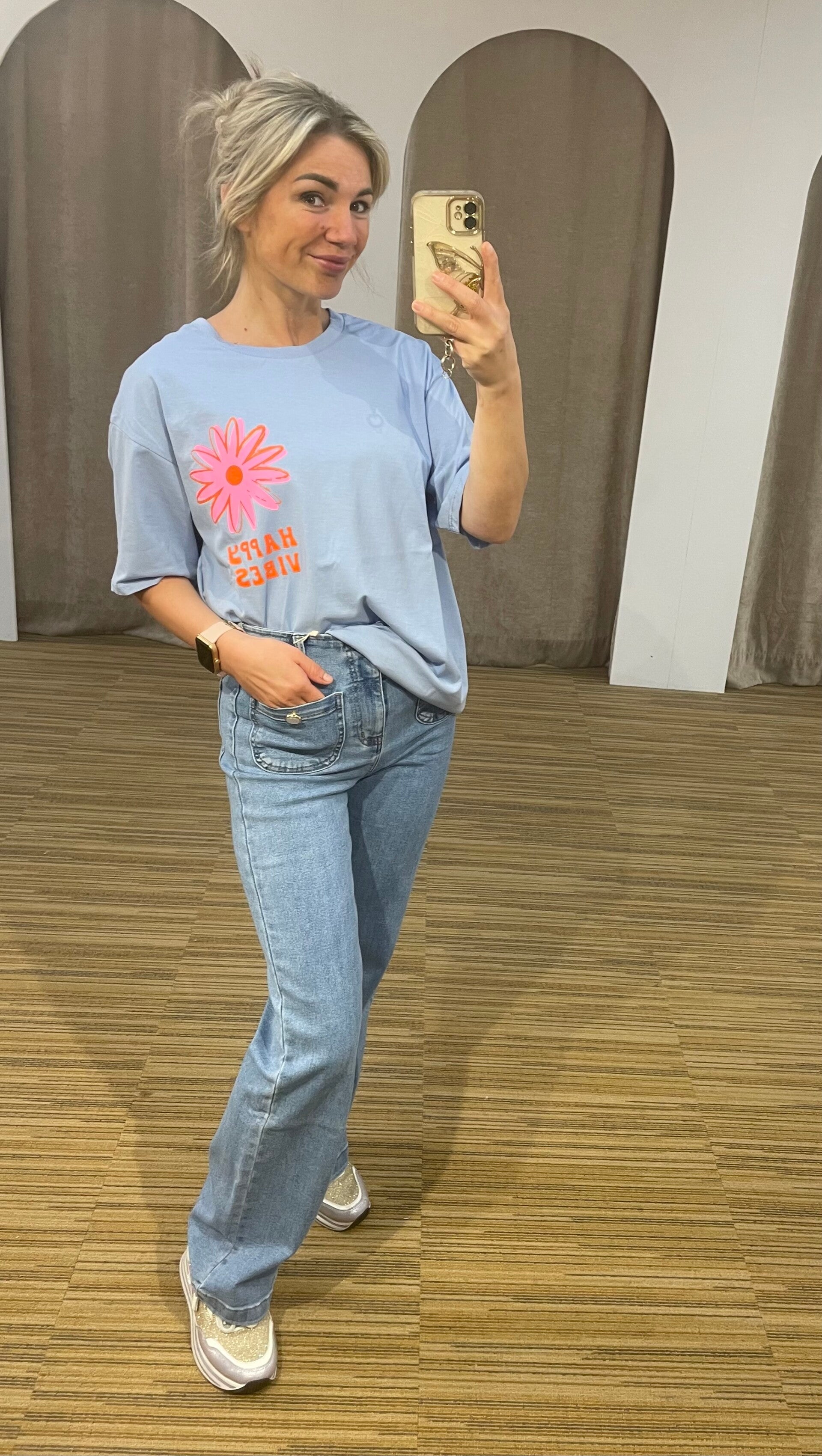Tshirt happy vibe blauw