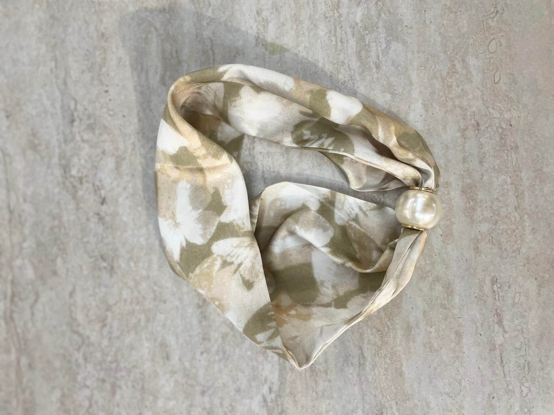 Beige/wit046