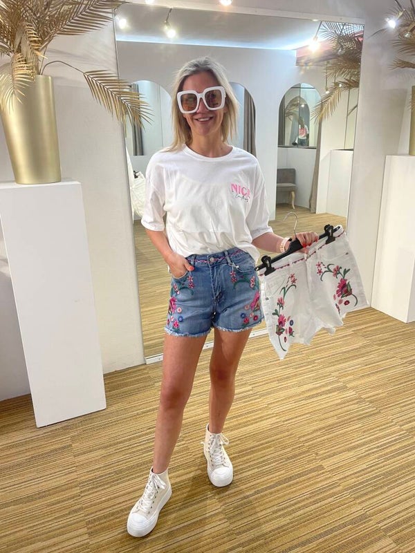 Jeans short wit met bloemetjes