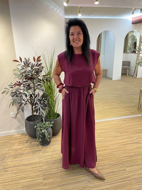 Bordeaux set met rok