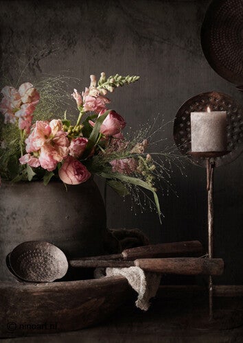 Decoboard bloemen met zeef en kandelaar