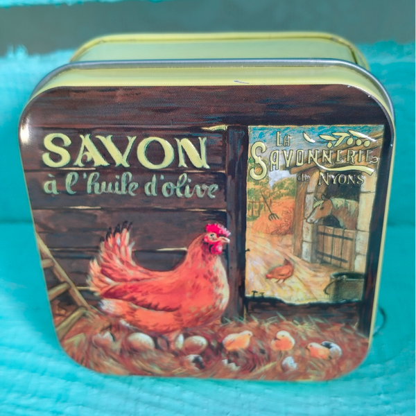 Blikje Marseille zeep kip met kuikens