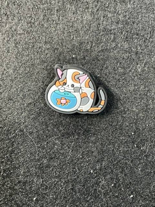 Kitten & Fishbowl - Hat Pin