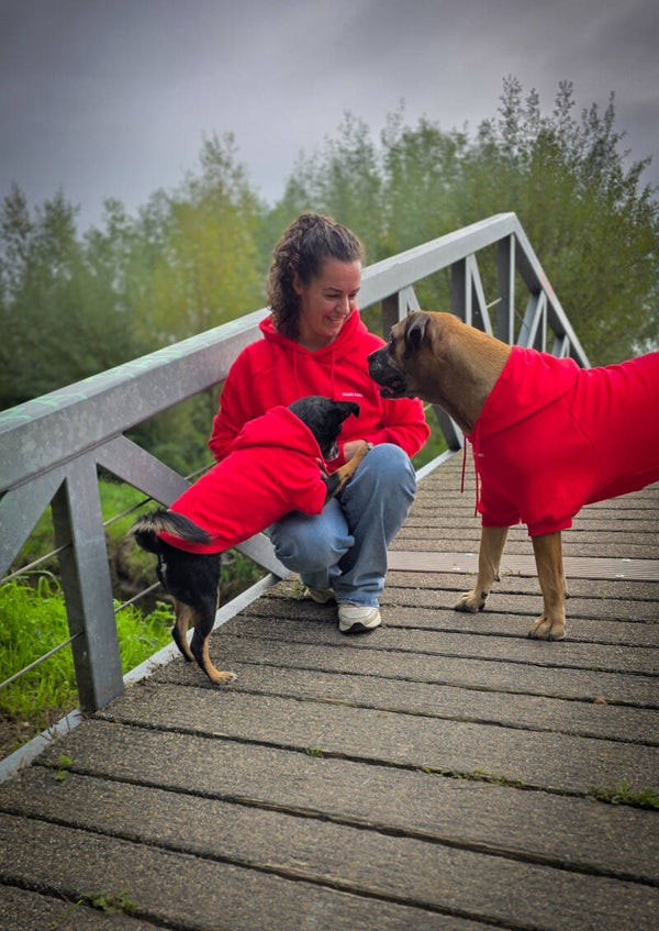 Essentiële menselijke hoodie - Karmozijnrood